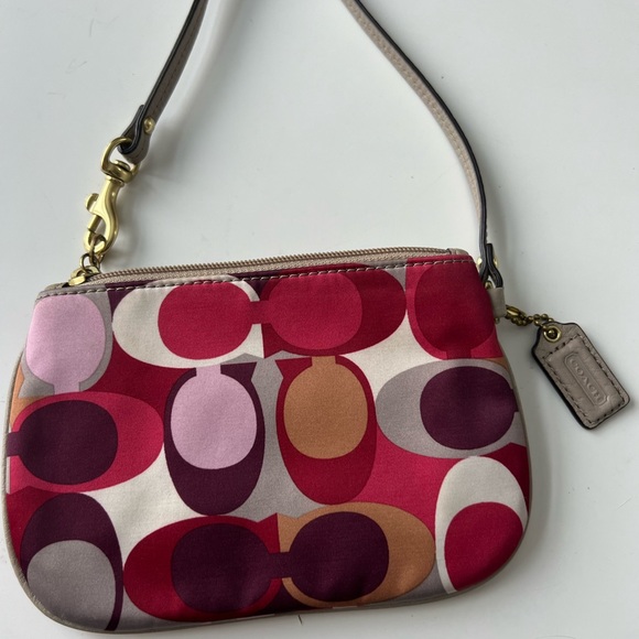 Coach wristlet EUC - Picture 2 of 3